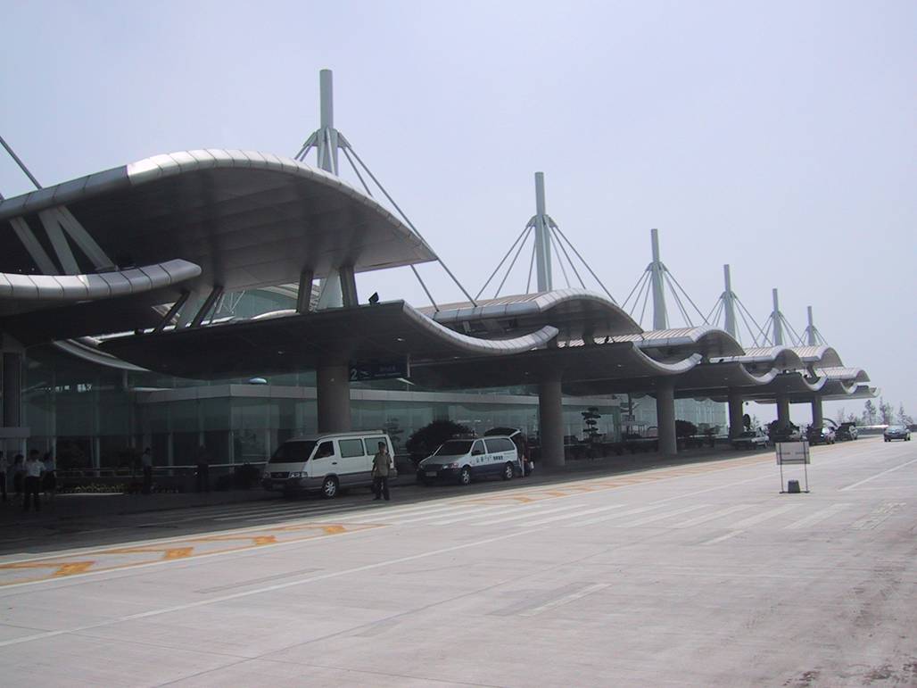항저우 샤오산공항 외장 커튼월