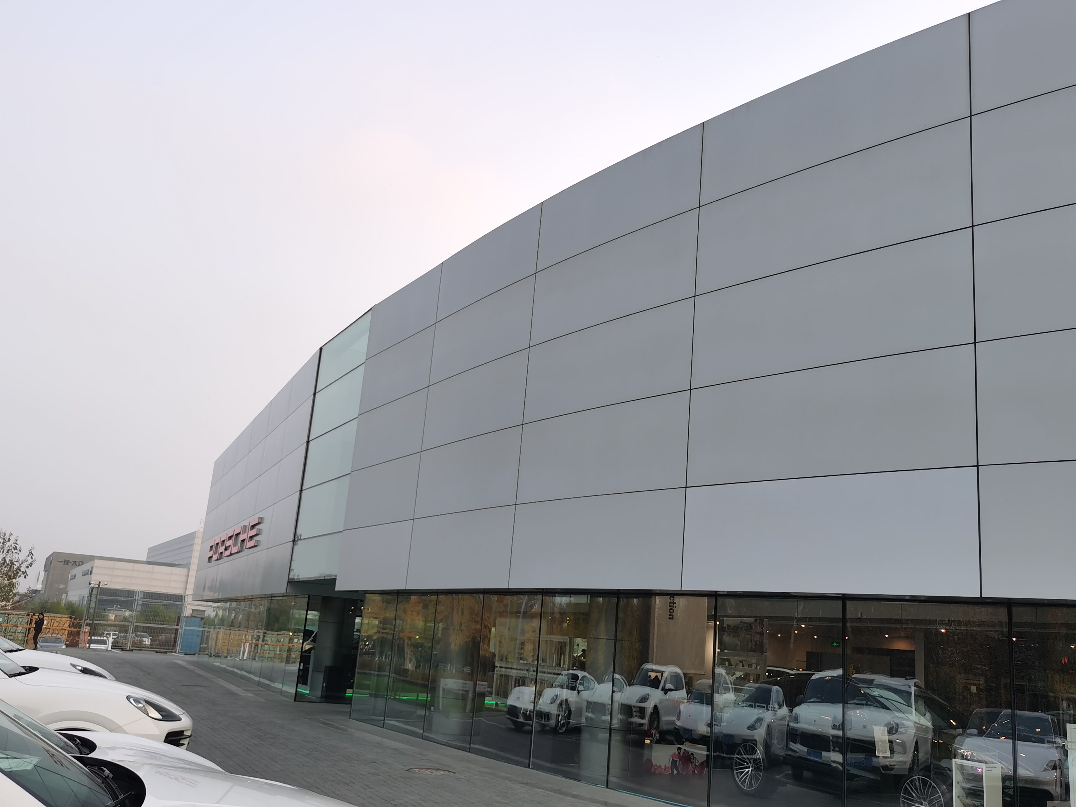 다롄 Porsche