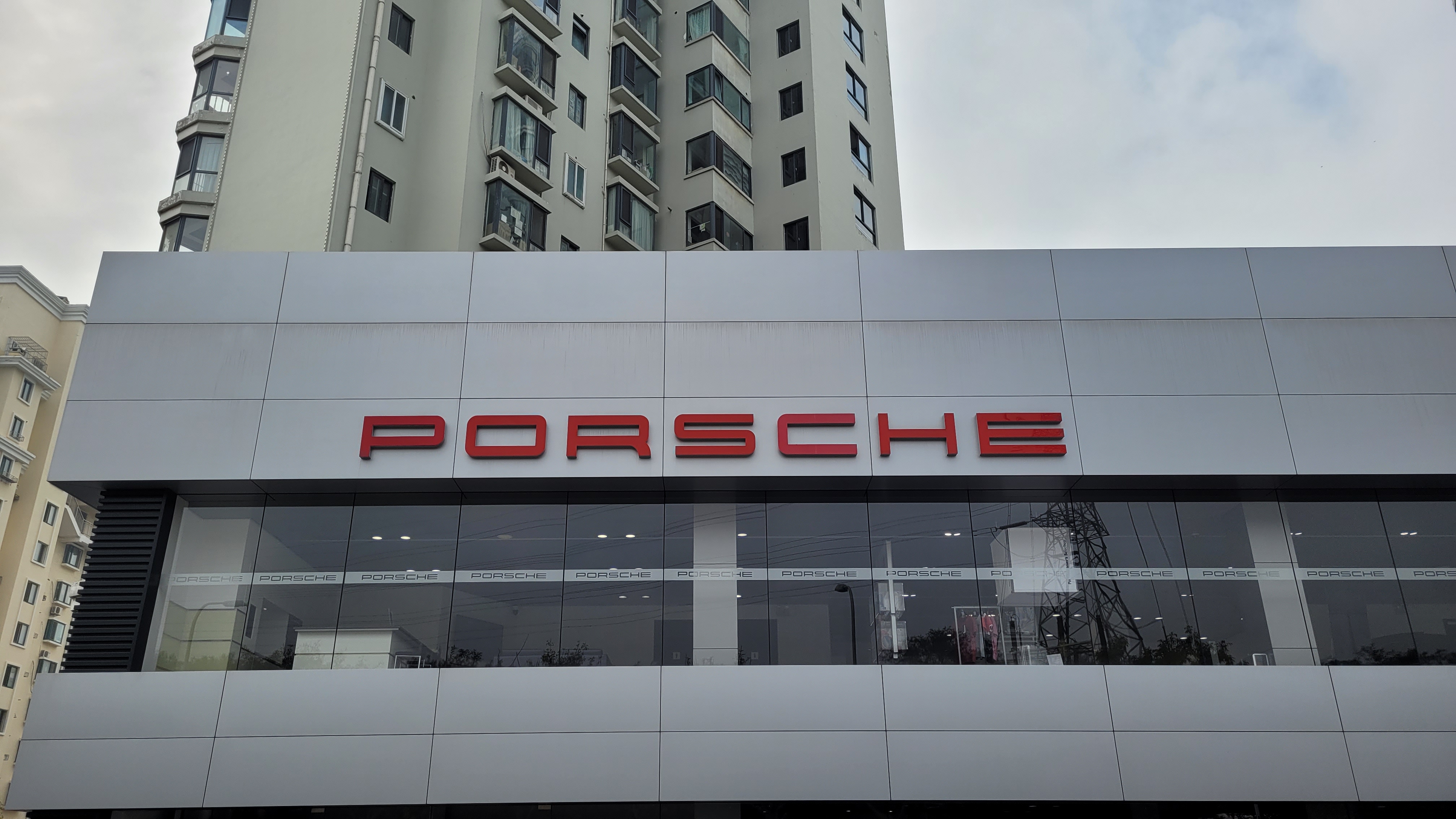 칭다오 Porsche